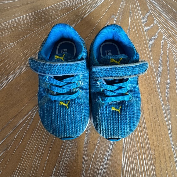 Toddler Sneakers size 5T, Puma, blue - Picture 4 of 5